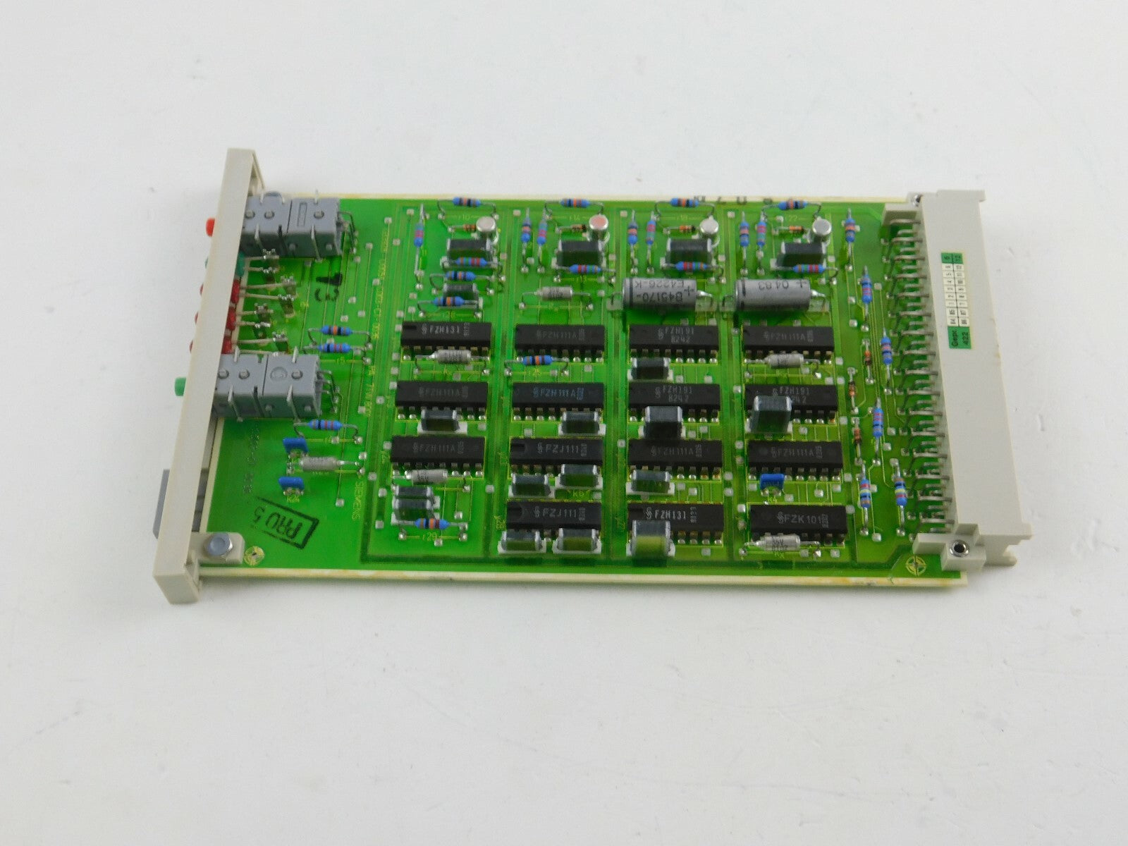 Siemens 7TW8001-2 / BB  G33928-D0051-C003-C1-0036 