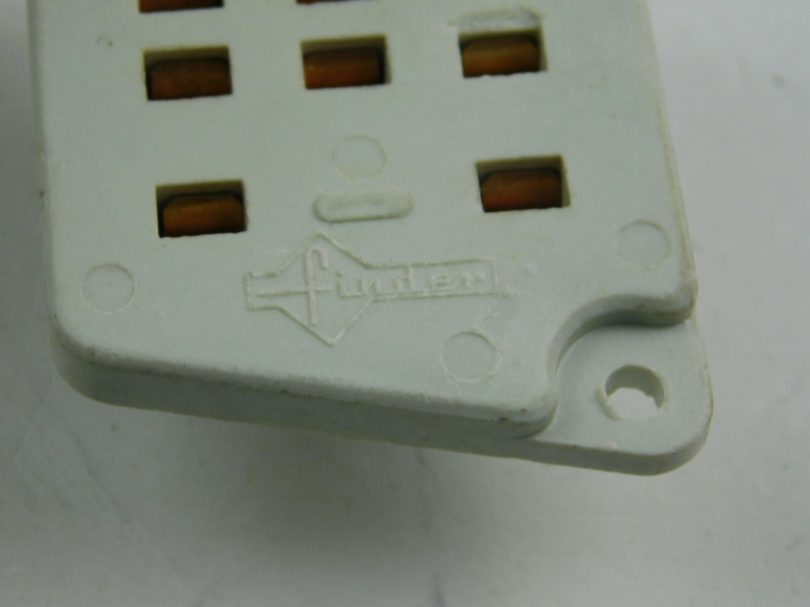 Finder 9031 Stecker    ** 80 Stück **