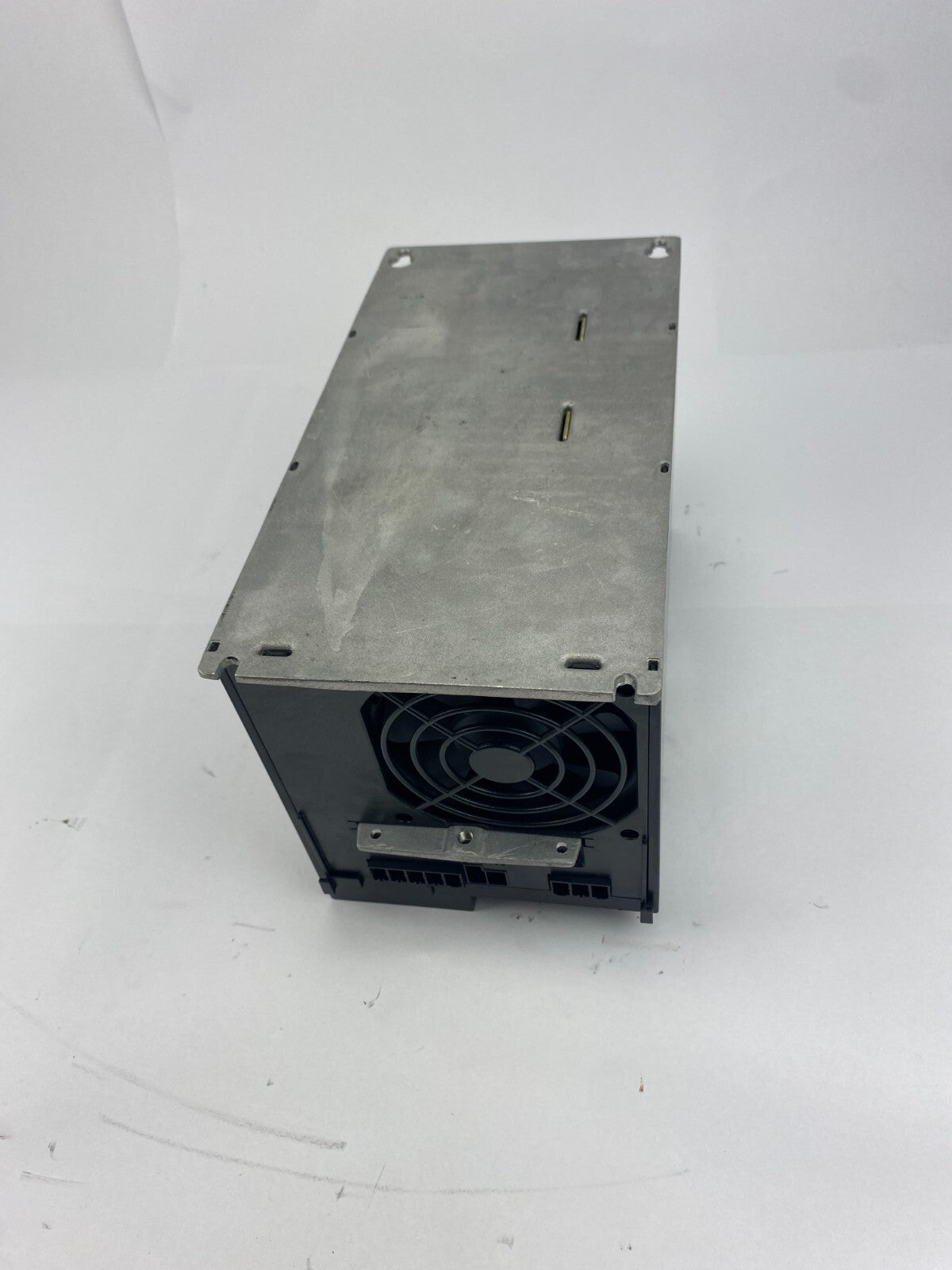 Danfoss VLT 2800 VLT2875PT4B20SBR1DBF00A00C1 131Z8848