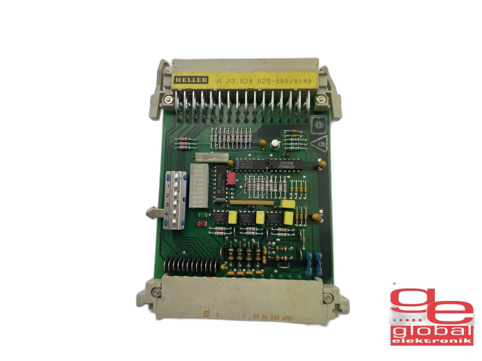 HELLER AXADAPT Board (part number A 23.020 025-000).