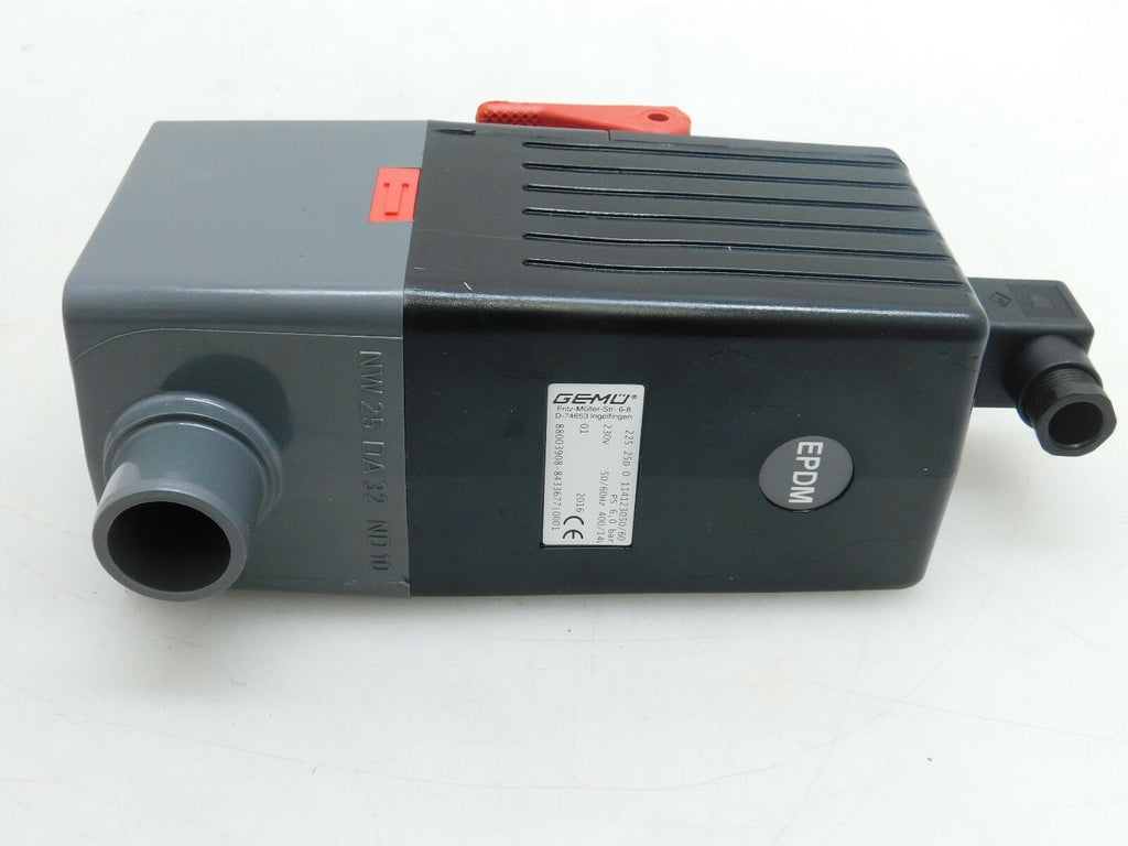 Gemü Magnetventil 225 25D 0 114123050/60    6 bar