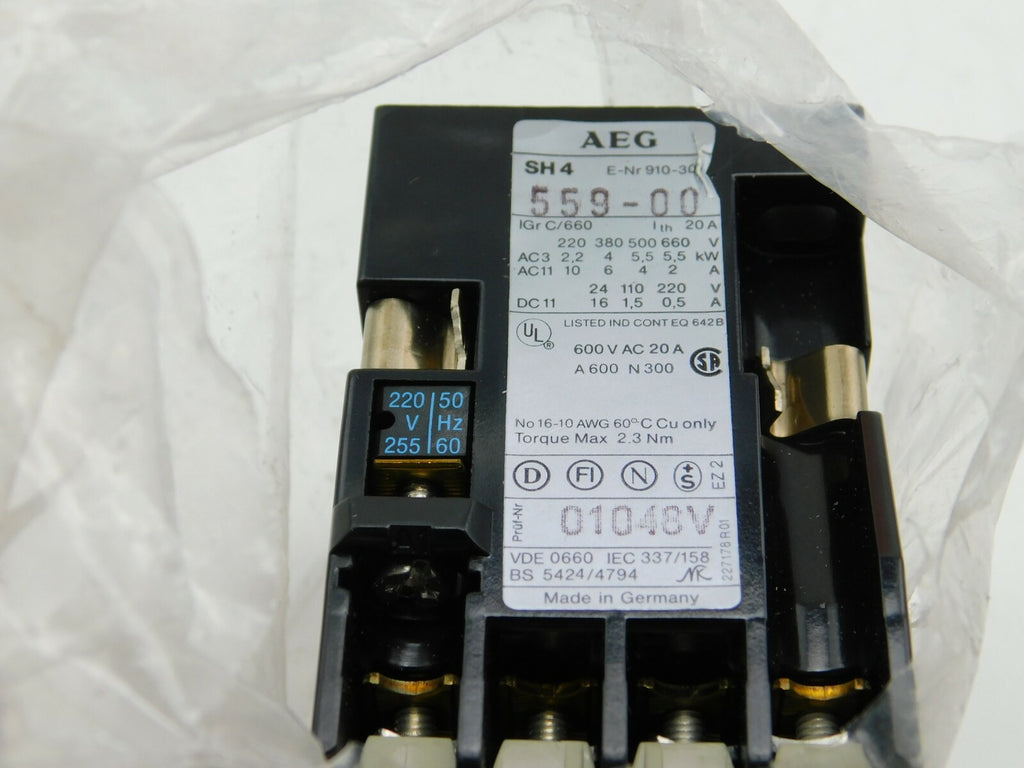 AEG Schütz SH4 E-Nr 910-30....
