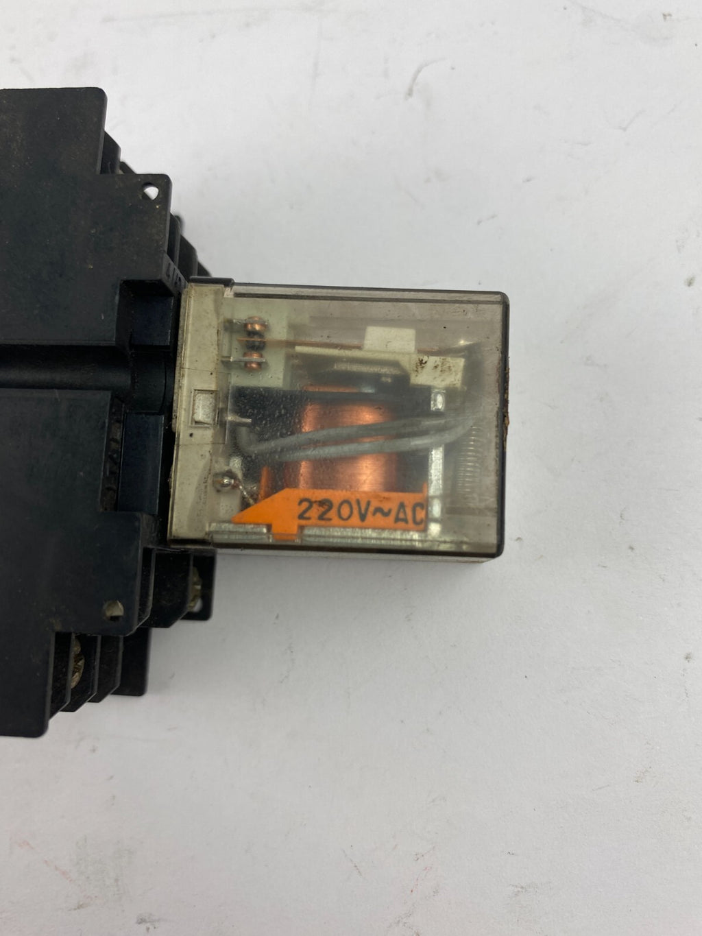 Finder 55.34 + Finder 5A/250V- 3p/4p