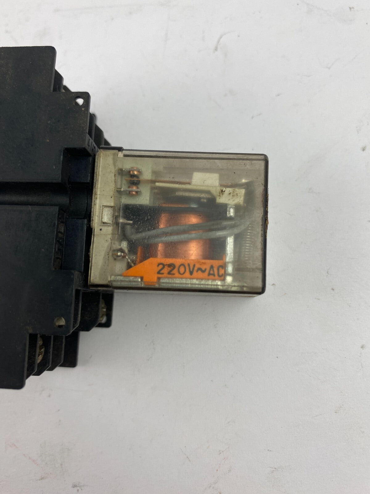 Finder 55.34 + Finder 5A/250V- 3p/4p