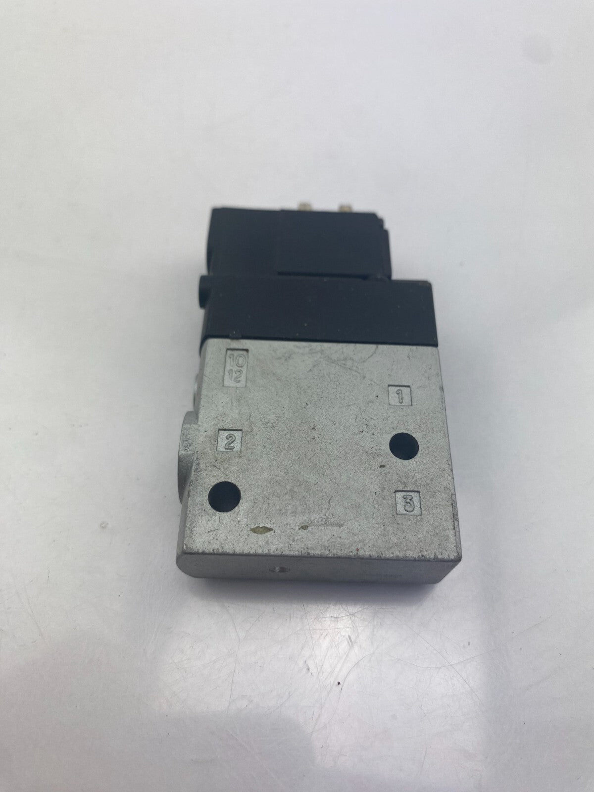 FESTO CPE14-M1BH-3GL-QS-6 196887