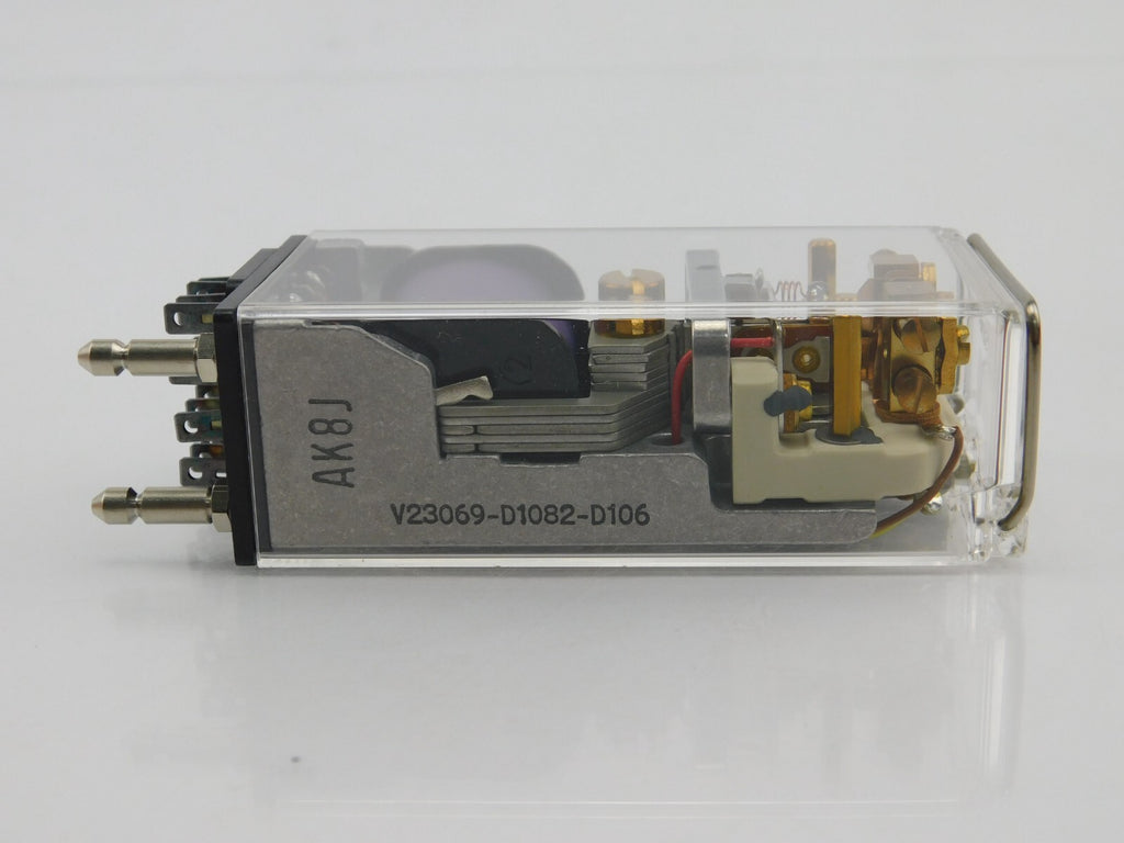 SIEMENS kleinpolrelais AK8J V23069-D1082-D106