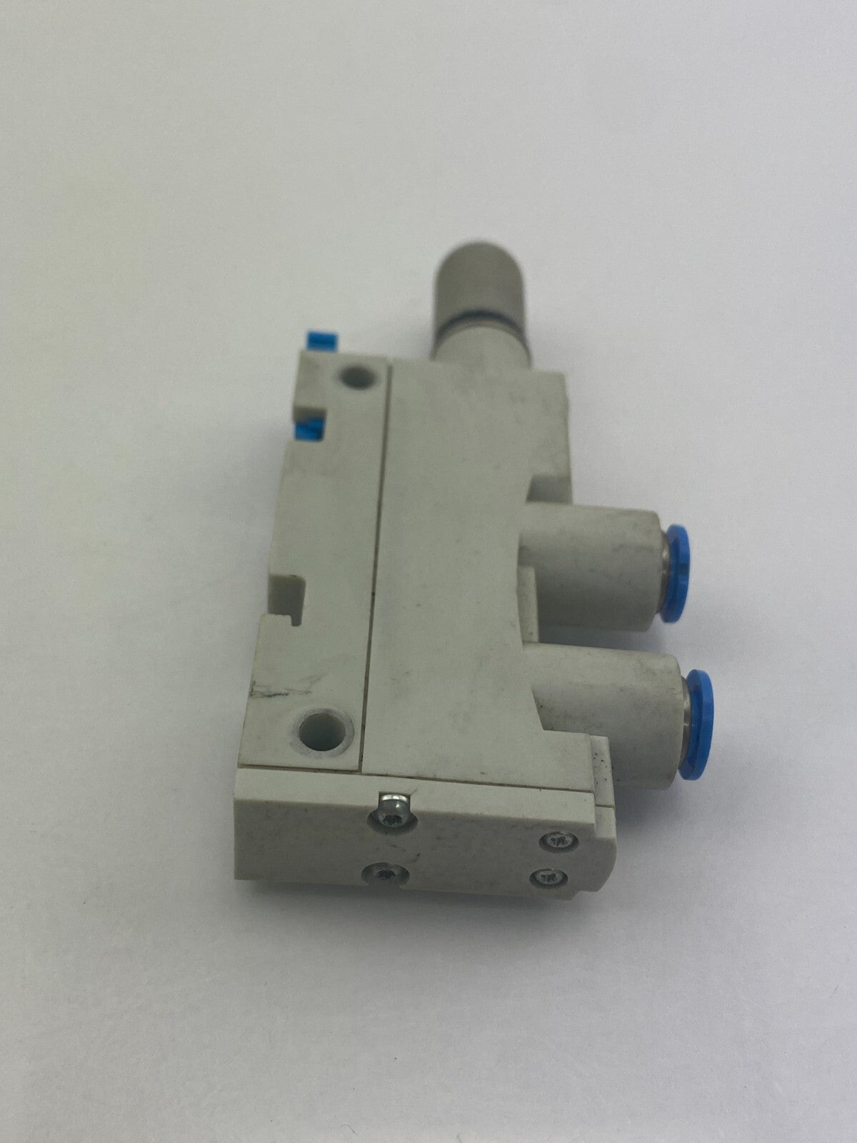 FESTO VN-10-L-T3-PQ2-VQ2-R01-A 532639 V943