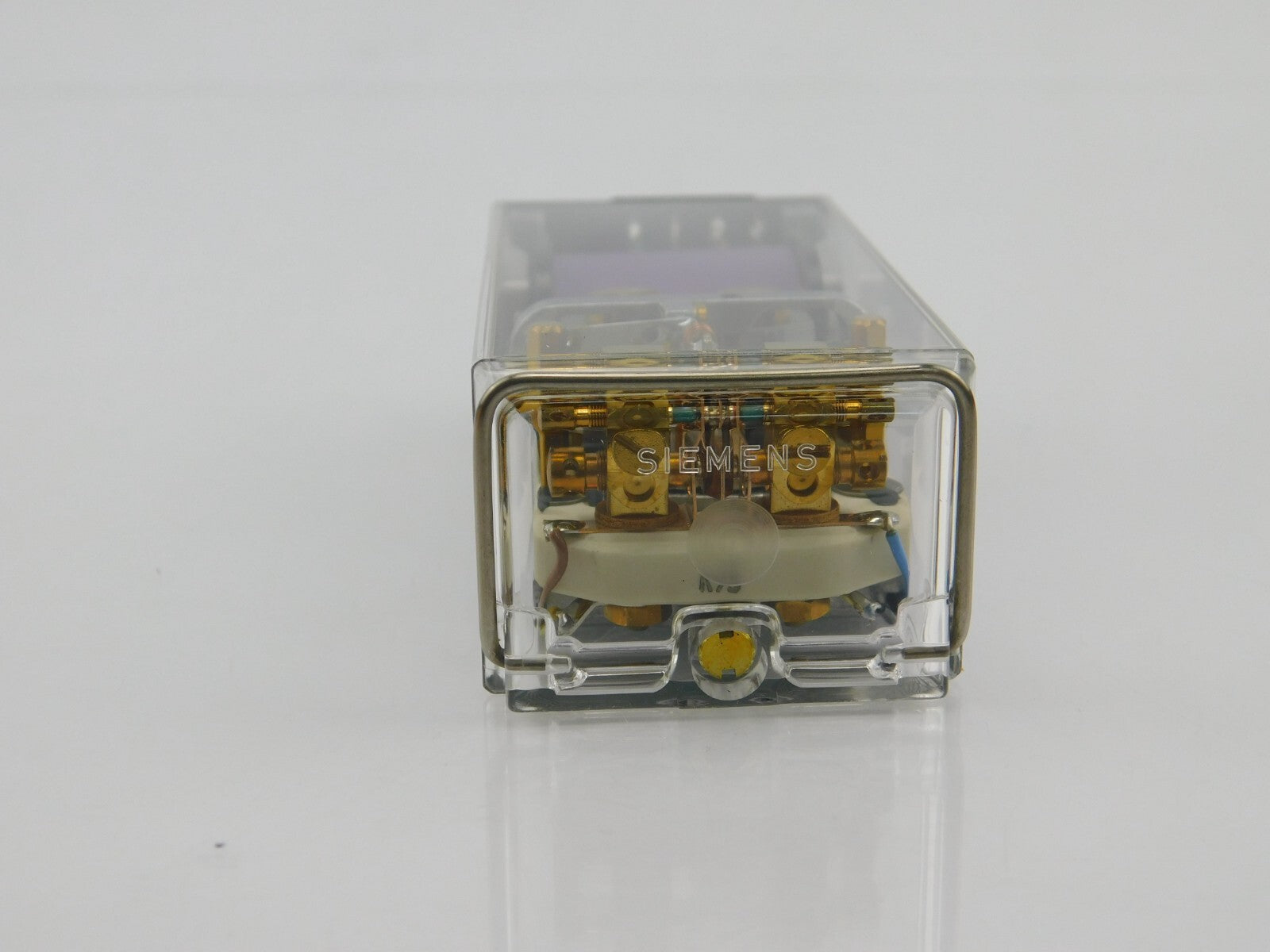 SIEMENS kleinpolrelais AK8J V23069-D1082-D106