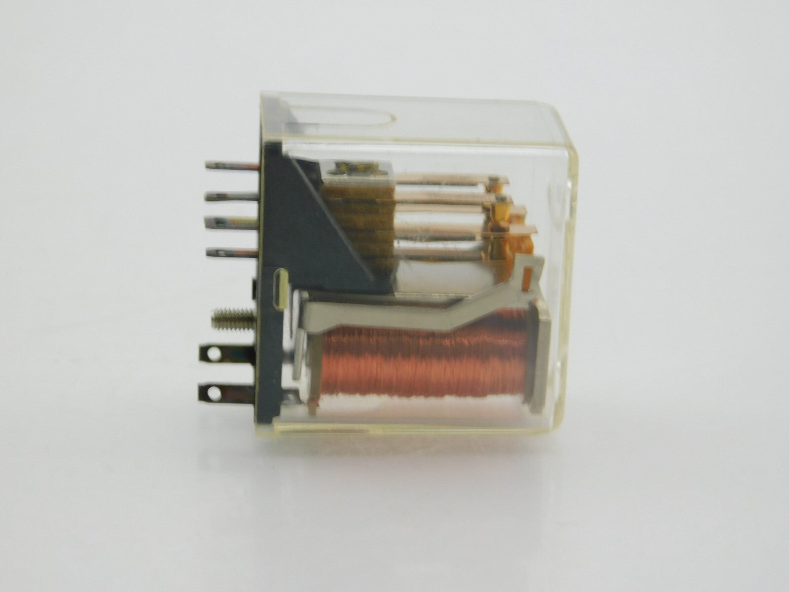 SIEMENS  V23154-D0712-F104
