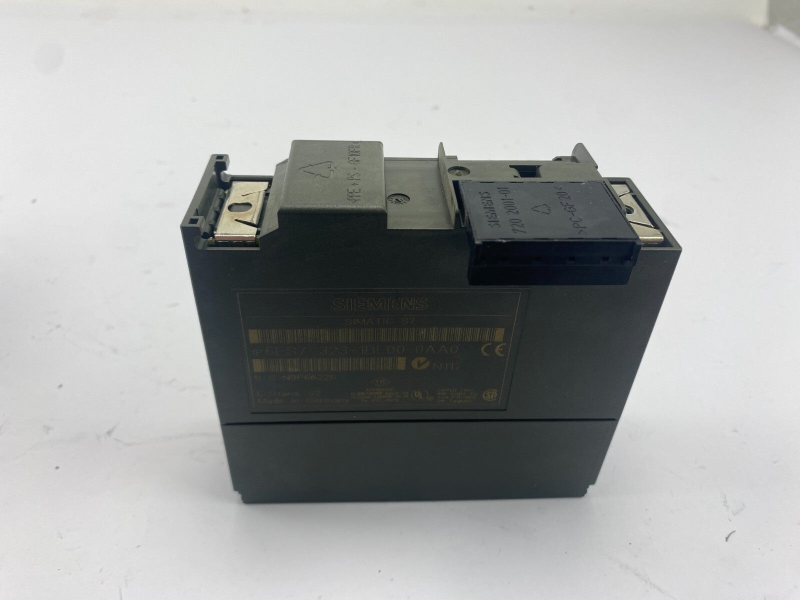 SIEMENS SIMATIC S7 6ES7 323-1BL00-0AA0