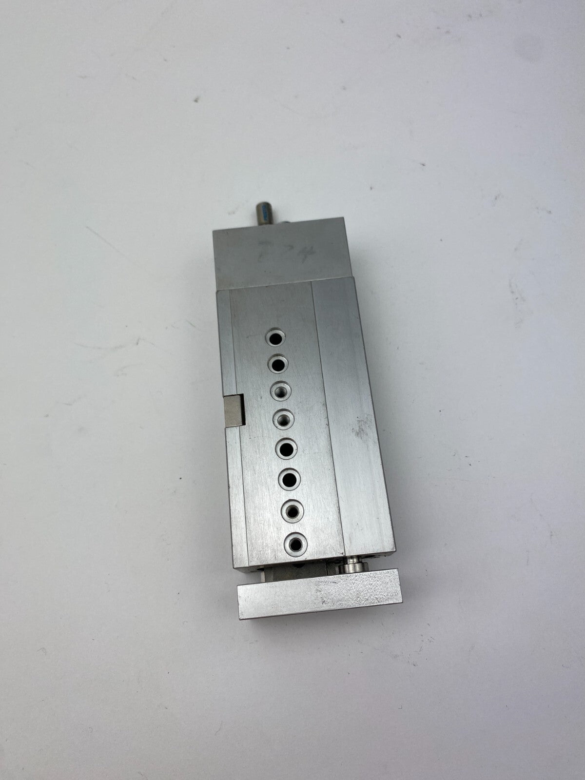 FESTO DGSL-10-40-Y3A 543957