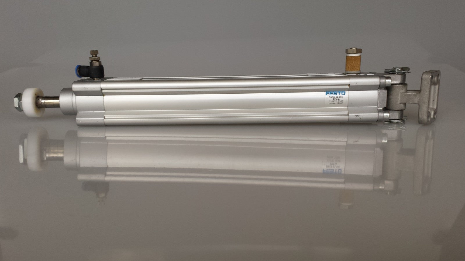Festo DNCB-32-200-PPV-A Pneumatik Zylinder pmax 12bar