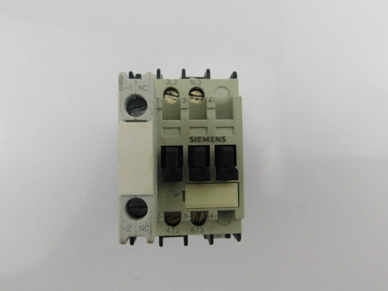 SIEMENS 3TF3000-0B+3TX4001-2A 10/1NC