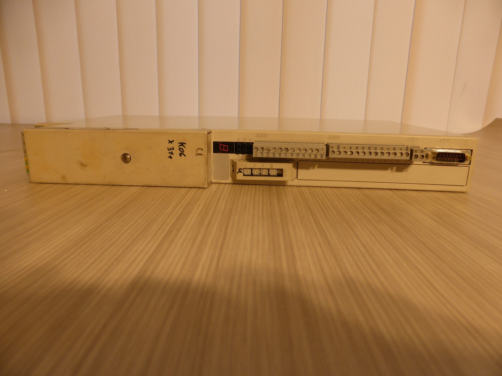 Siemens Simodrive Vorschubmodul 6SC 6111-2AA00