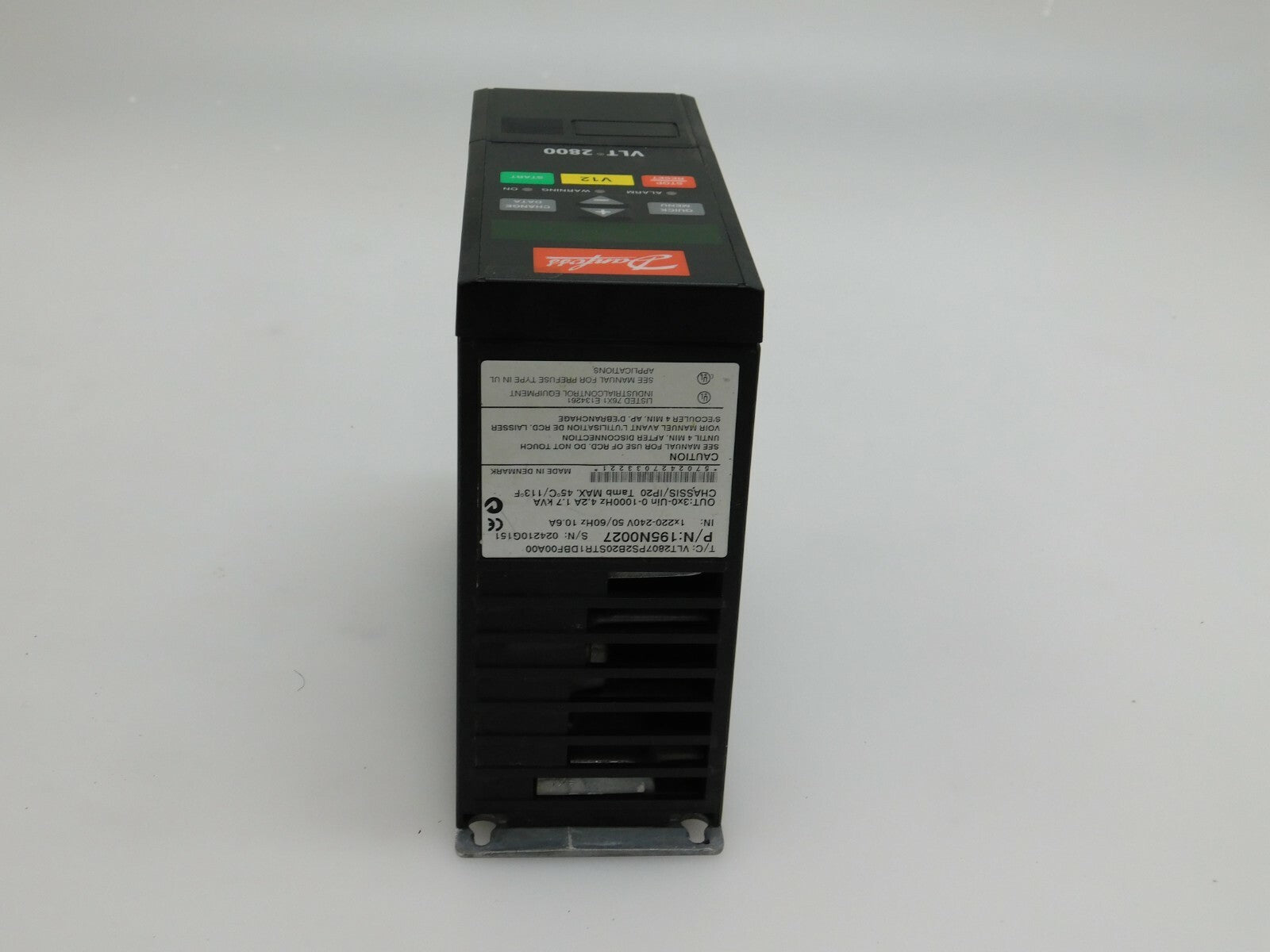 DANFOSS VLT2807PS2B20STR1DBF00A00 195N0027 1,7 KVA