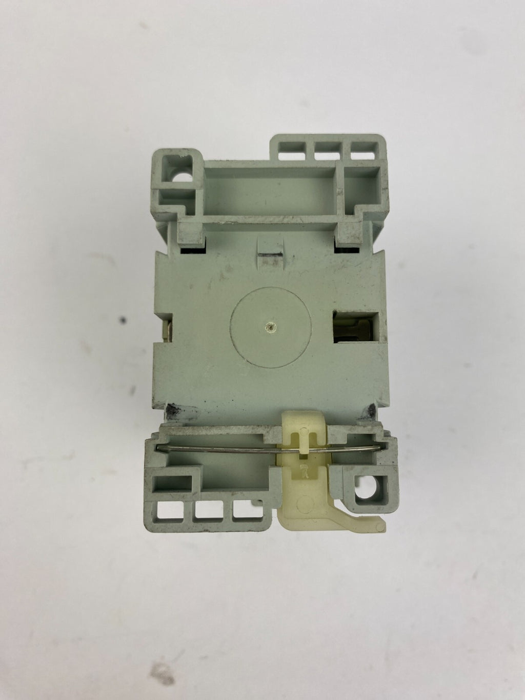Allen-Bradley 100-C16*10 B 8kV 690V 32A