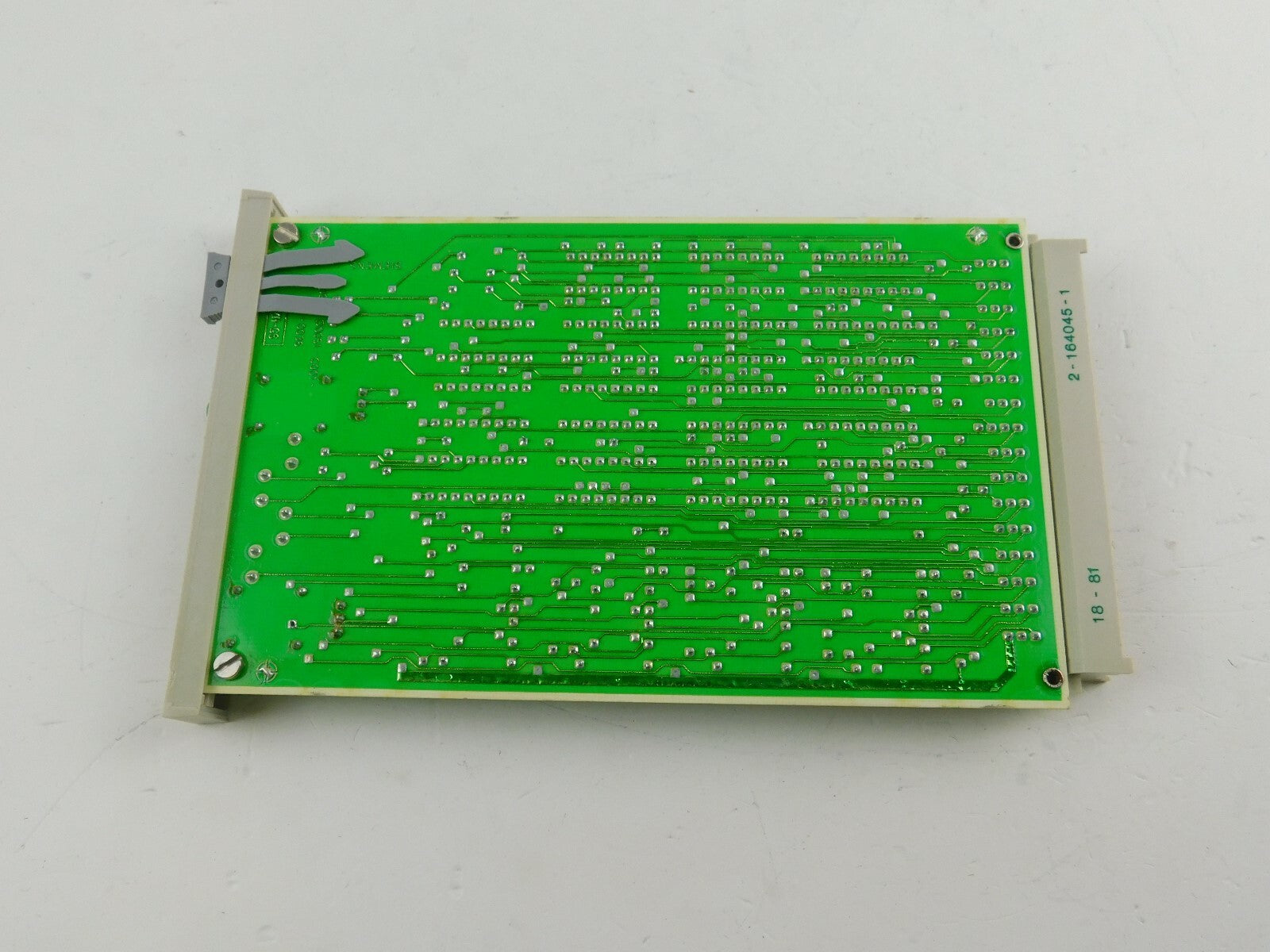 Siemens 7TW8001-2 / BB  G33928-D0051-C003-C1-0036 