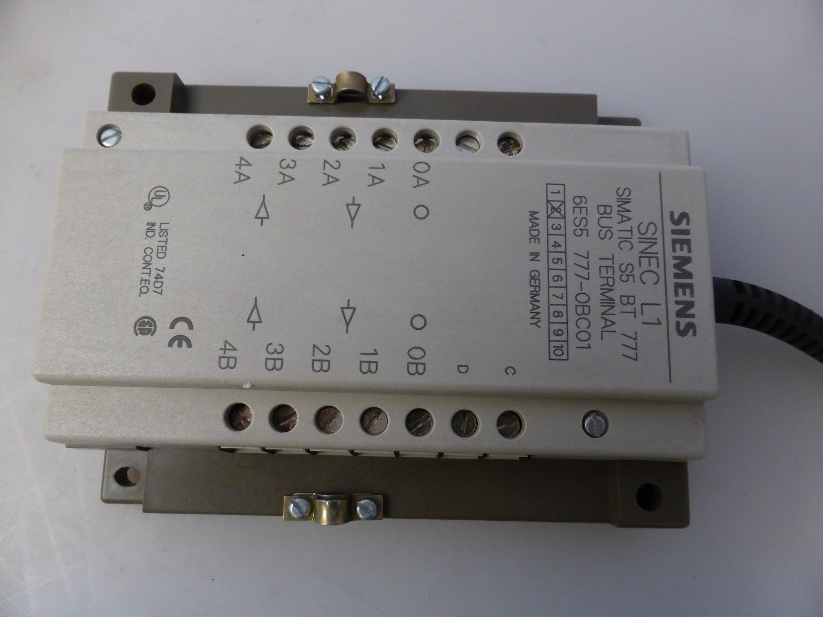 Siemens Sinec L1 Bus Terminal 6ES5 777-OBC01