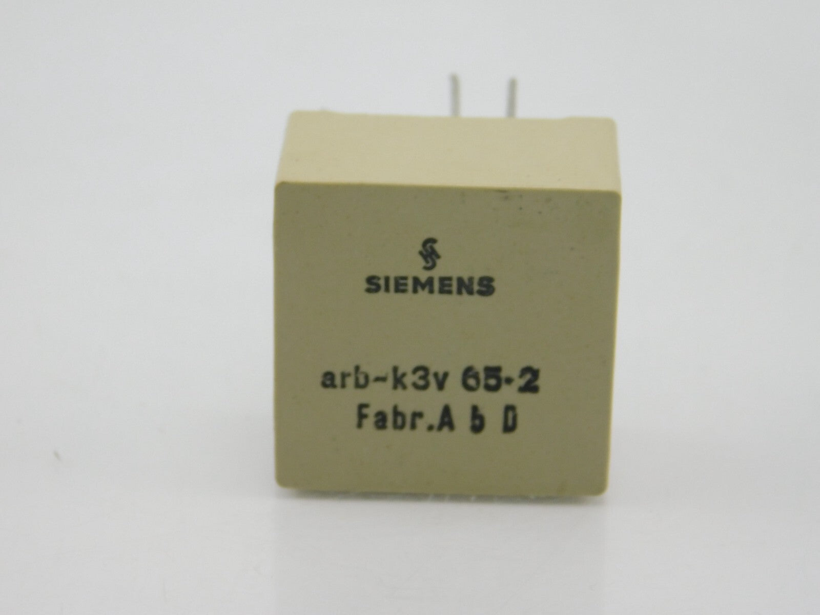 SIEMENS arb-k3v 65-2 farb. A B d ** 2 Stück **