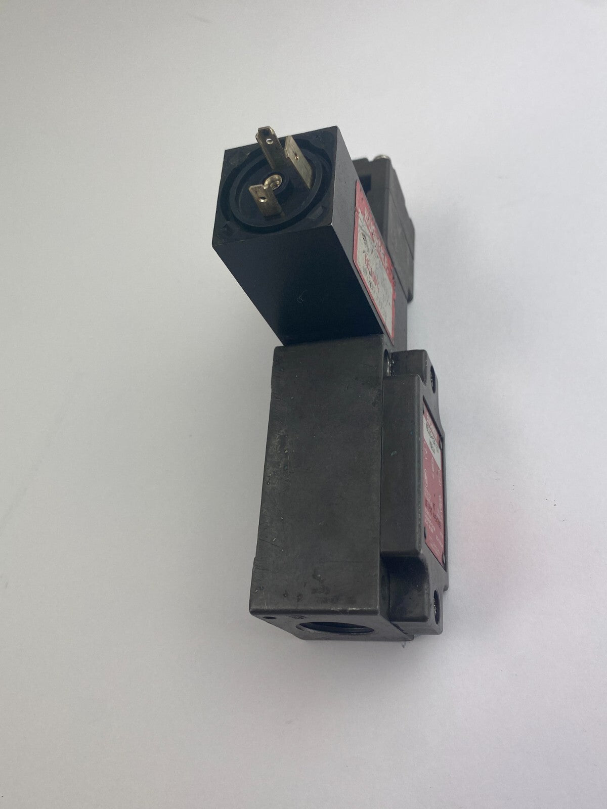 EUCHNER NZ1VZ-538 E3 VSE04 ED 100