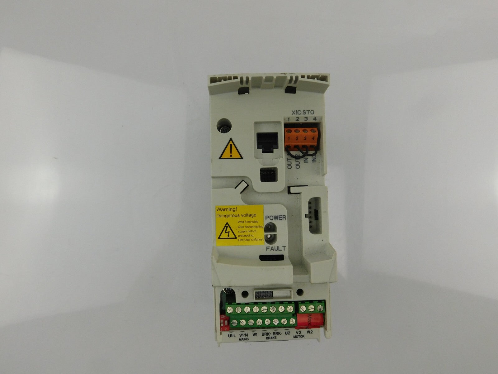 ABB ACS355-03E-04A1-4+N827