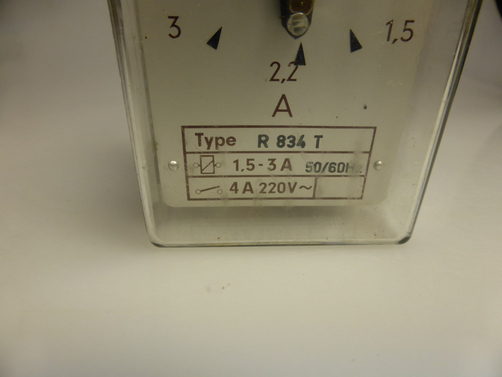EDS Type R 834 T    1,5-3A