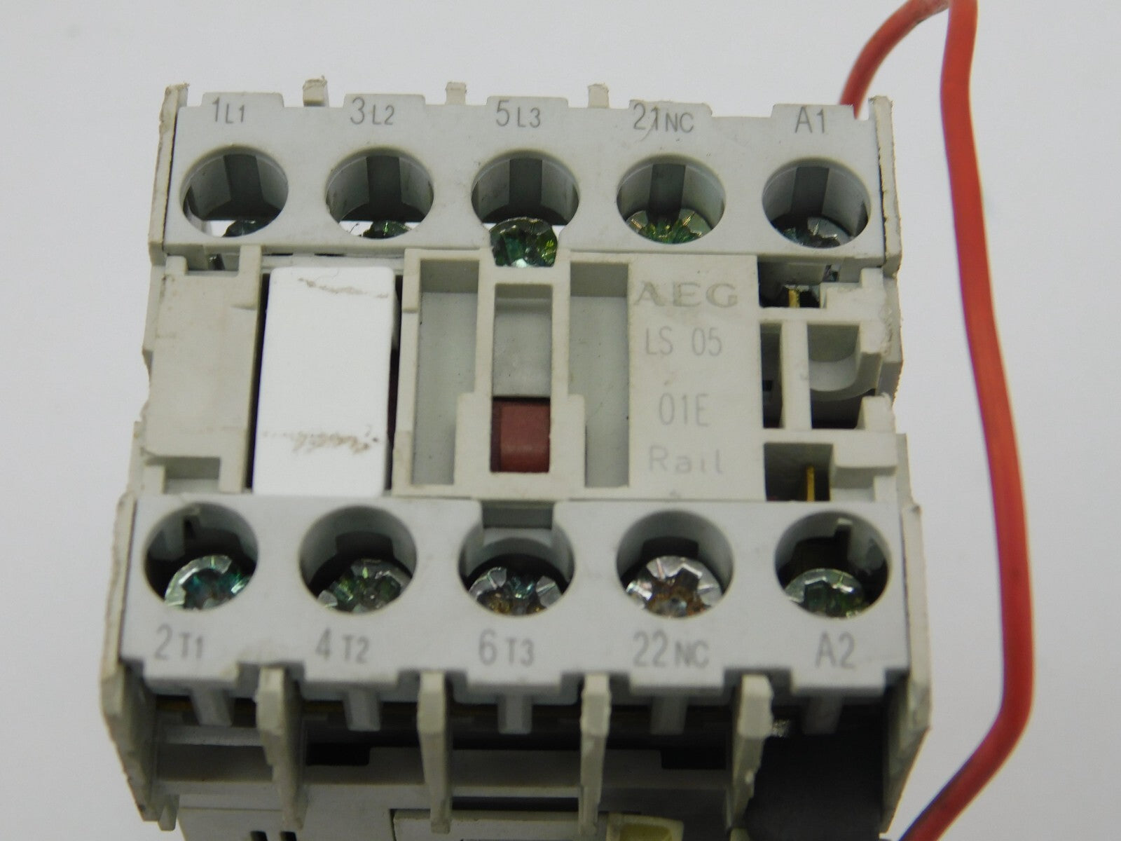 AEG LS05 01E Rail + Lutze lDZ-S7A-6089 110V DC