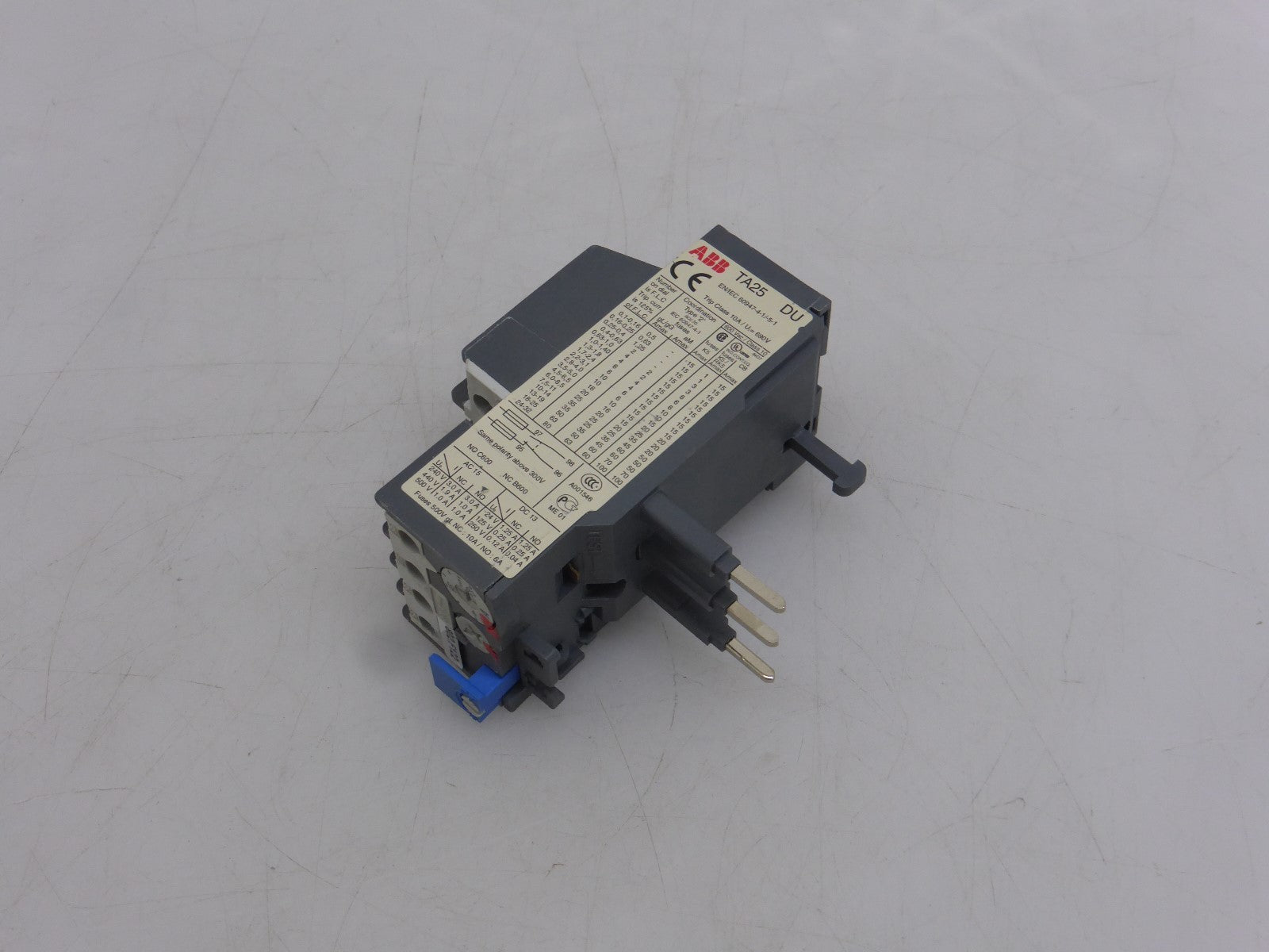 ABB TA25 DU  2,8-4 A mit Markierung