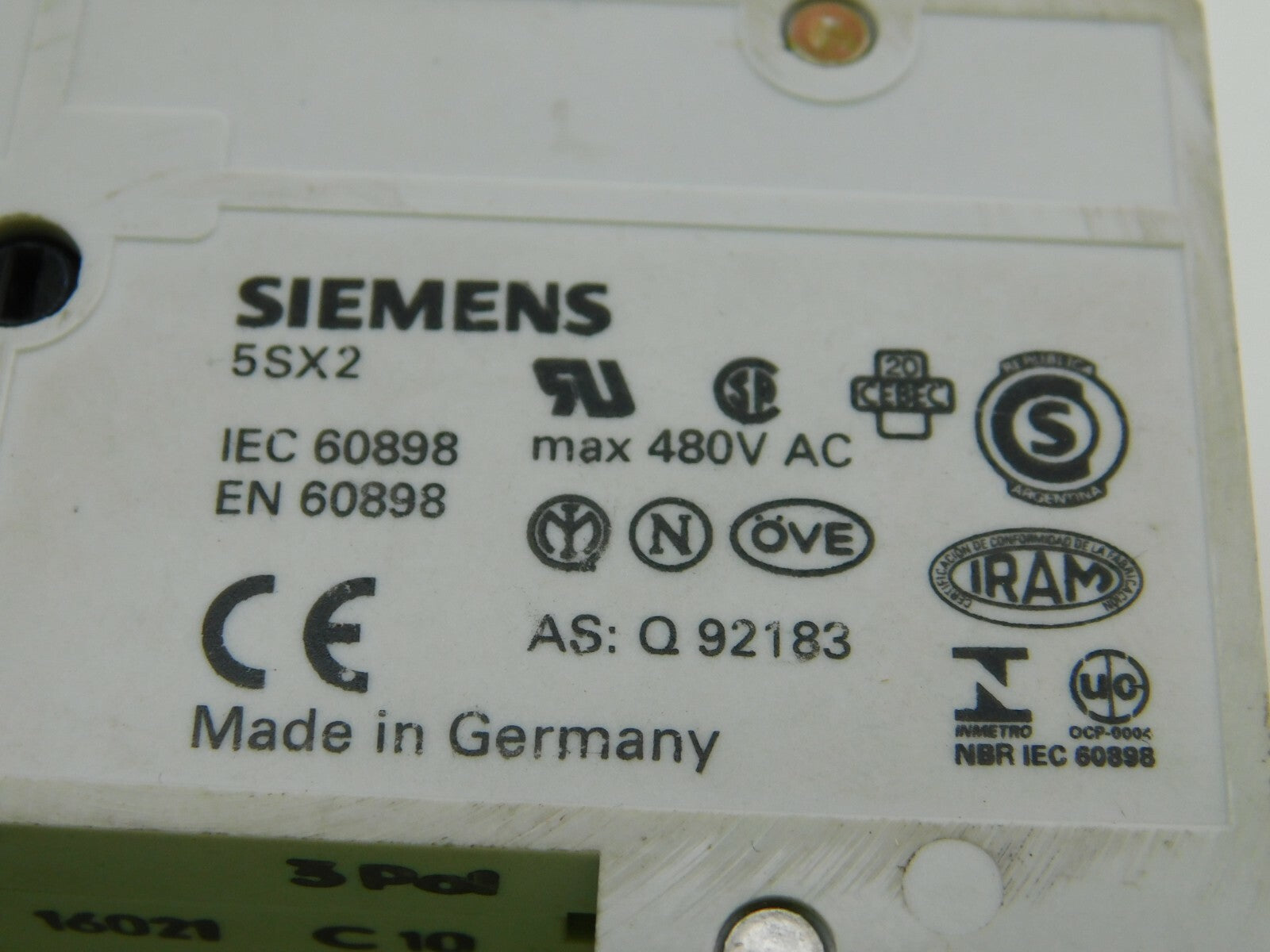 SIEMENS  Leitungsschutzschalter  5SX23 C10 60898