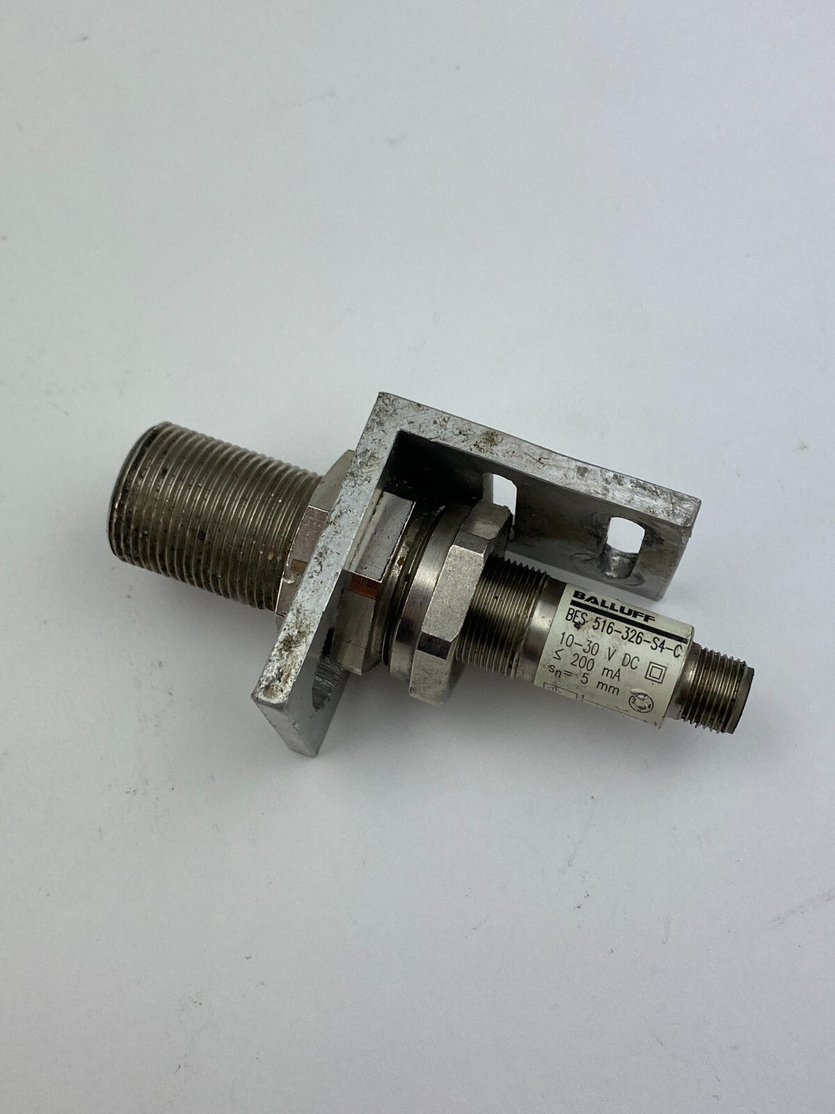 BALLUFF BES 516-326-S4-C 10-30V DC 200mA 5mm