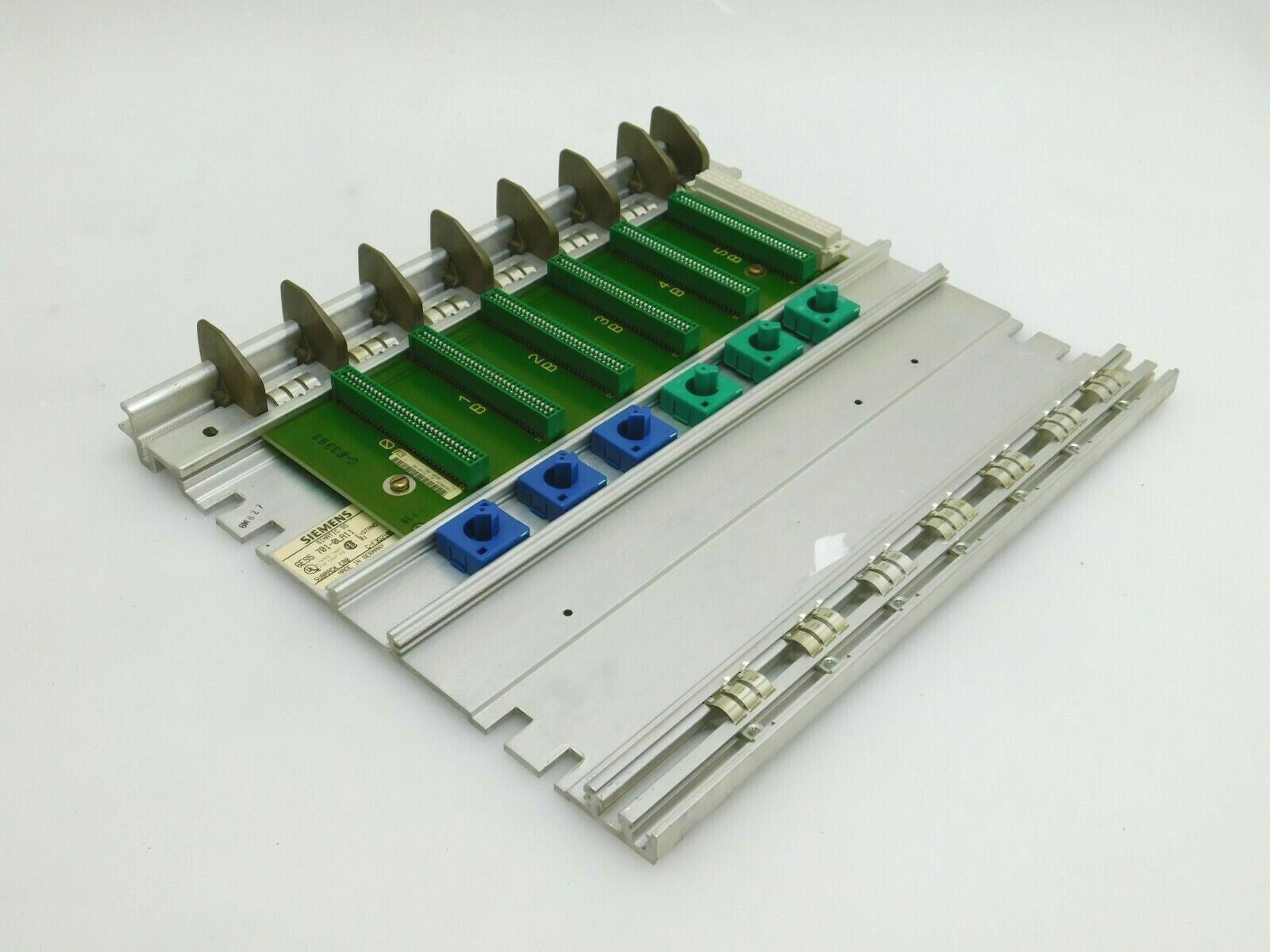 SIEMENS SIMATIC S5 6ES5 701-0LA11 SUBRACK ER0