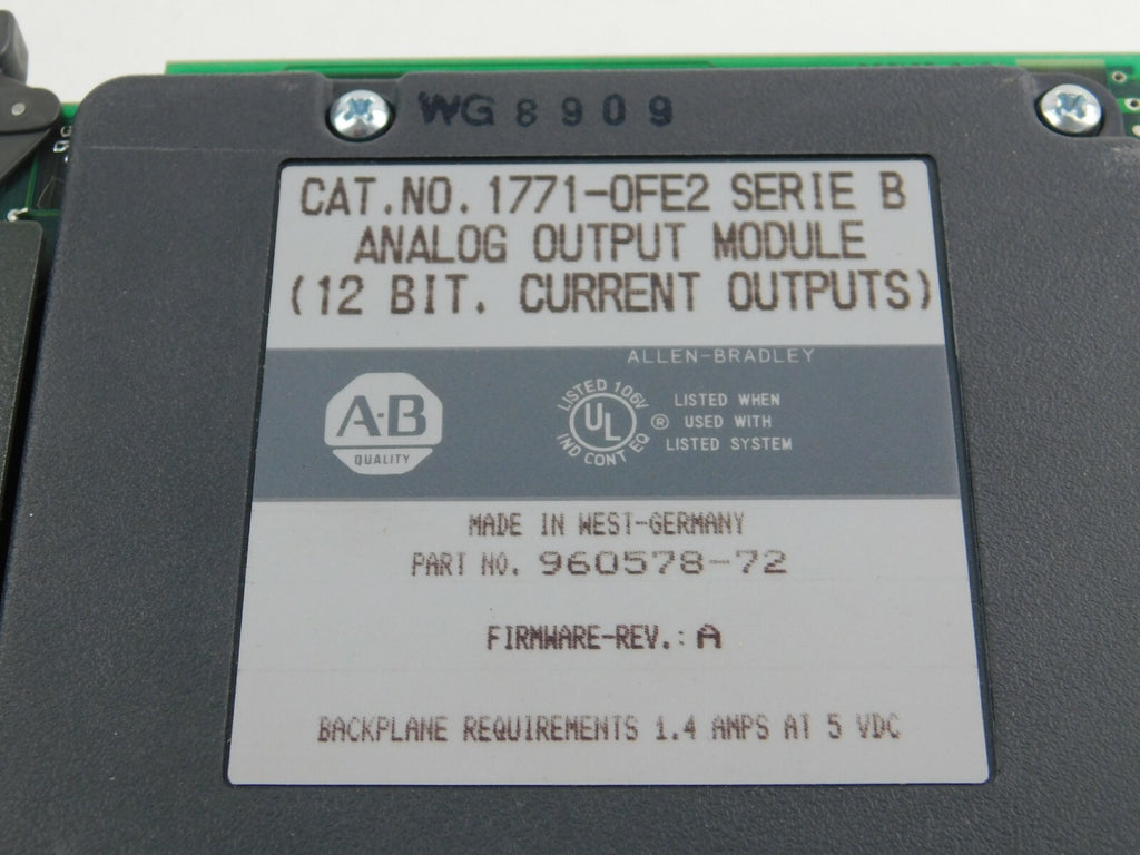 Allen Bradley CAT.NO.1771-OFE2 SERIE B  ANALOG INPUT MODULE ( 12 BIT)