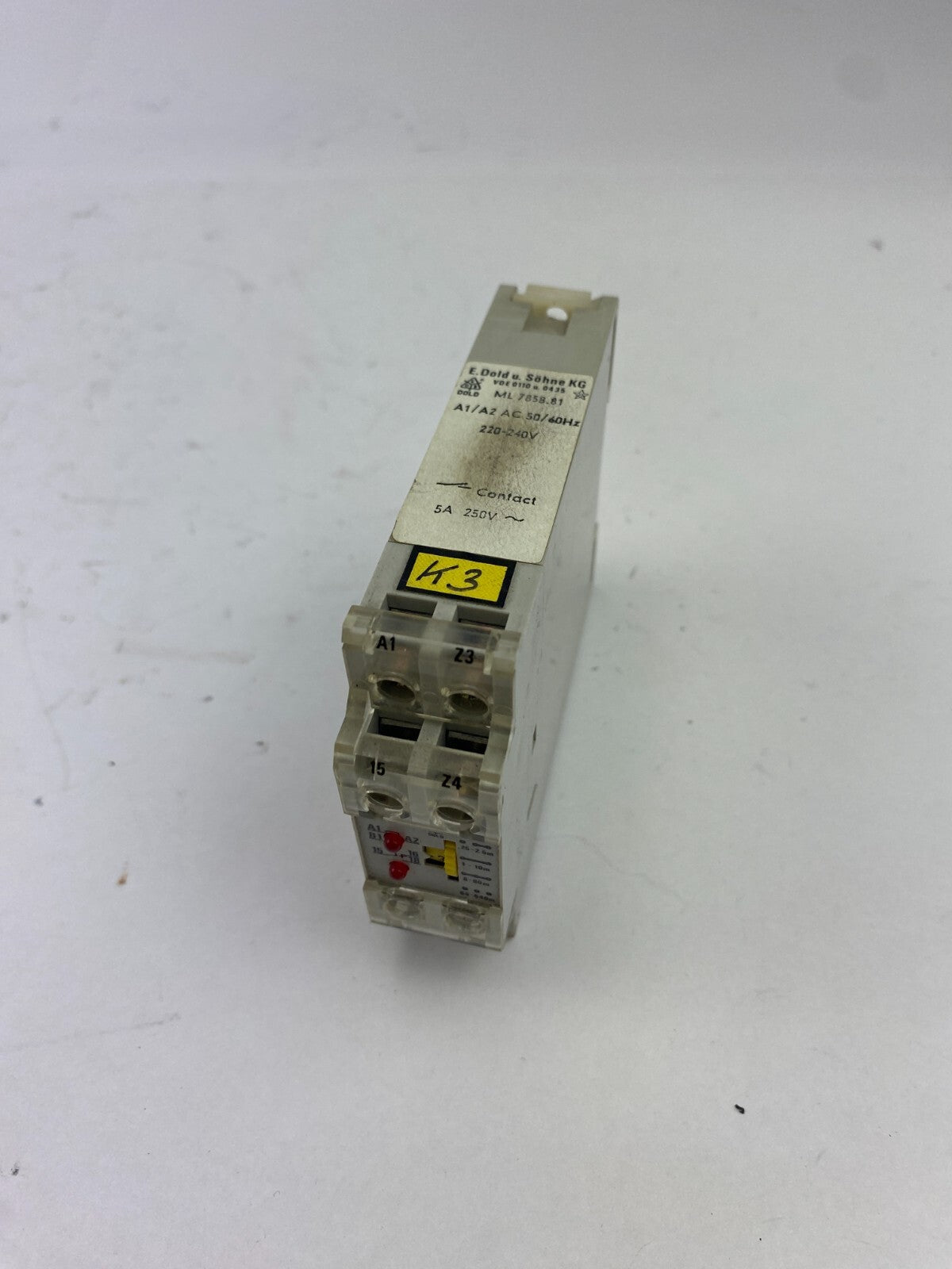 E.Dold u.Söhne KG ML 7858.81 A1/A2 AC 50/60Hz 220-240V