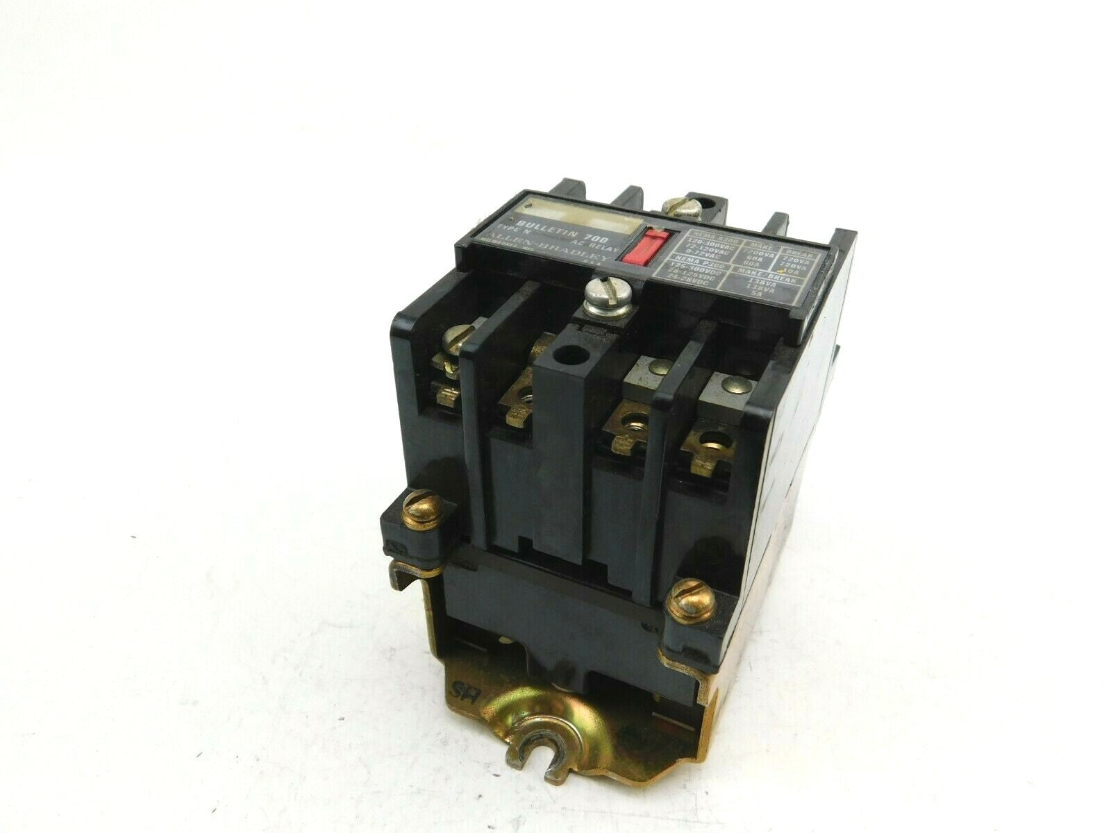 ALLEN-BRADLEY BULLETIN 700 N400A1 120V 60HZ 110V 50 HZ