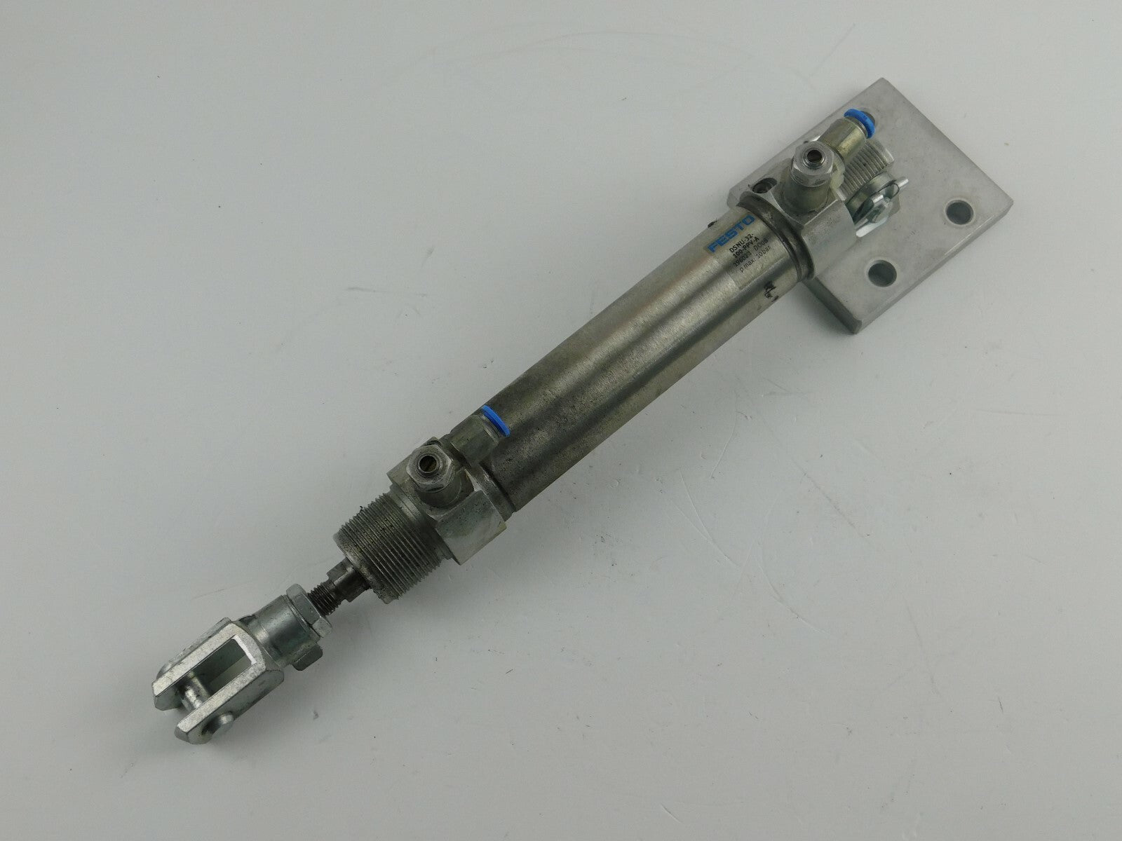 Festo DSNU-32-100-PPV-A 196024 D008 p max. 10bar