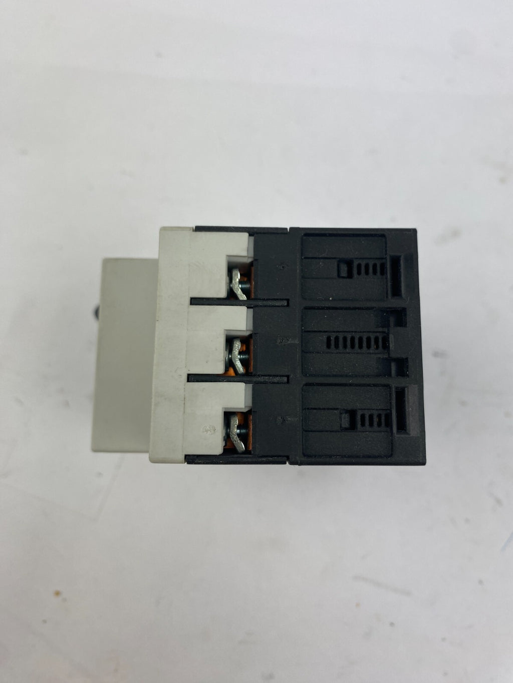 SIEMENS SIRIUS 3RV1011-0FA10 0,5A