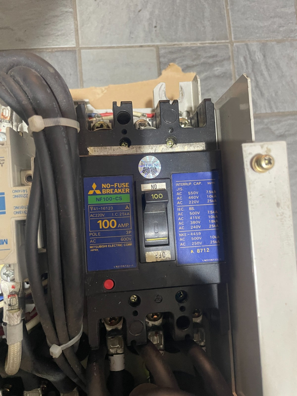 Mitsubishi FREQROL-SF FR-SF-2-18.5KP