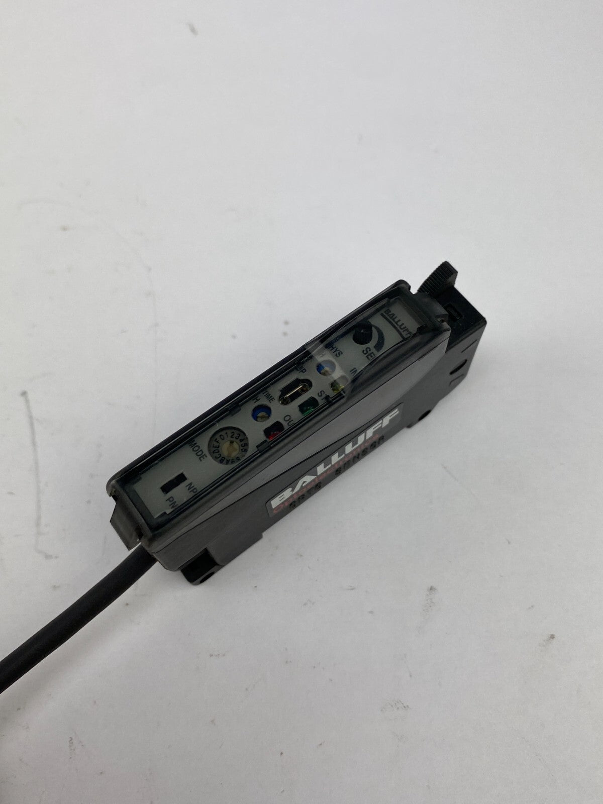 BALLUFF BOS 74K-UU-1FR-BO-Z 10-30V DC 200mA