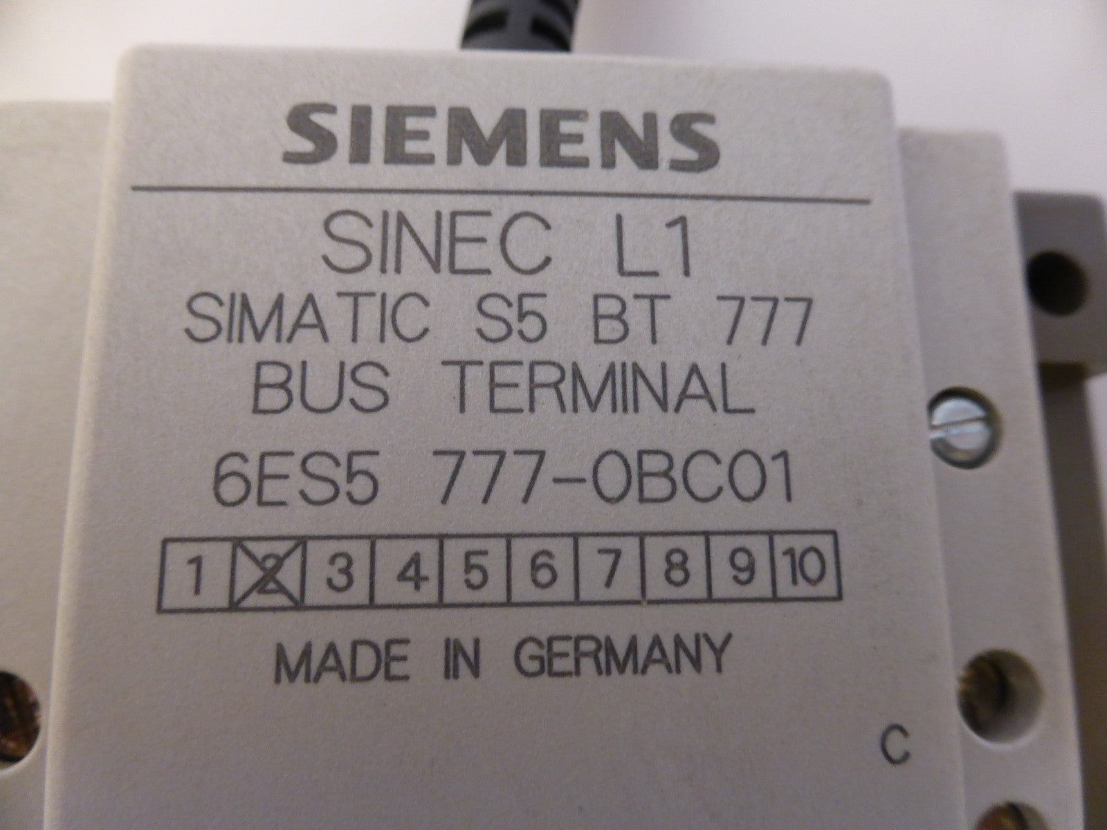 Siemens Sinec L1 Bus Terminal 6ES5 777-OBC01