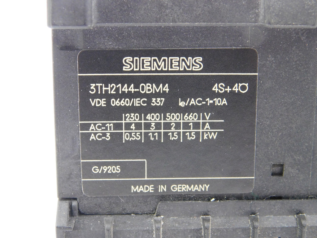 SIEMENS Hilfsschütz 3TH21 44-0BM4 4A 230V /220V Gehäuse defekt