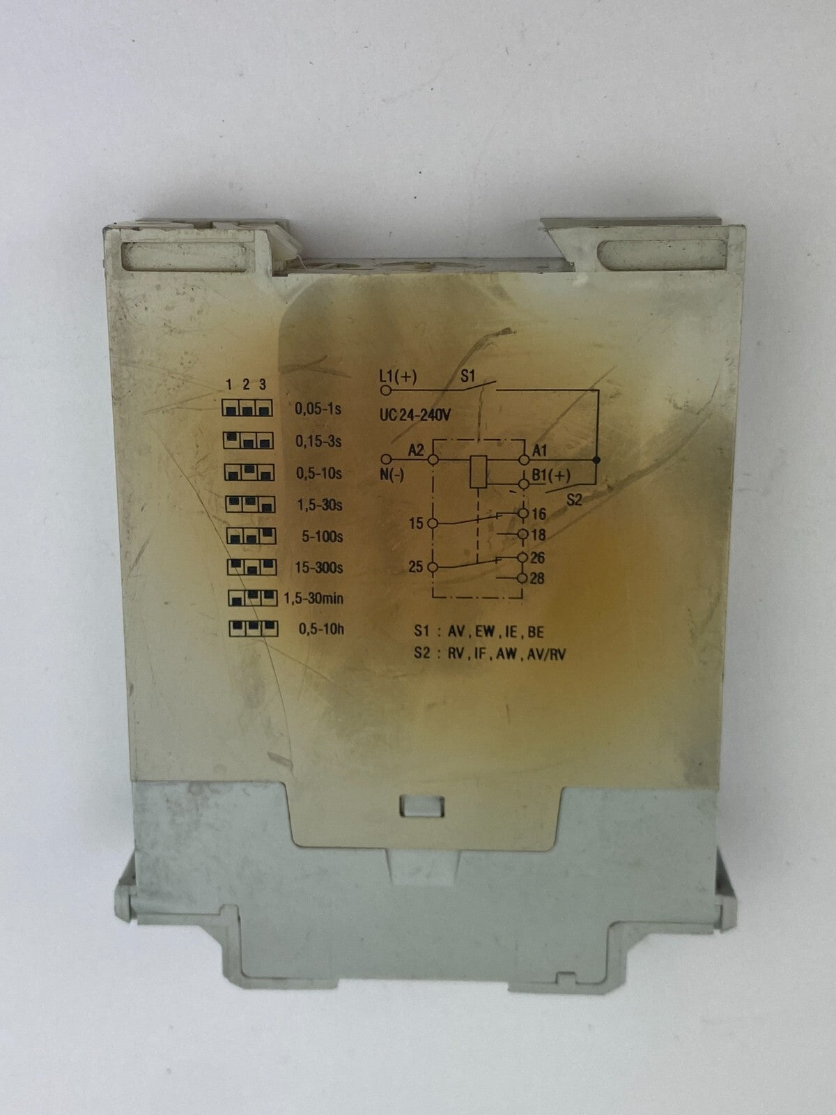 DOLD multitimer MK 7850.82/200 A1/A2 AC/DC 50-400Hz