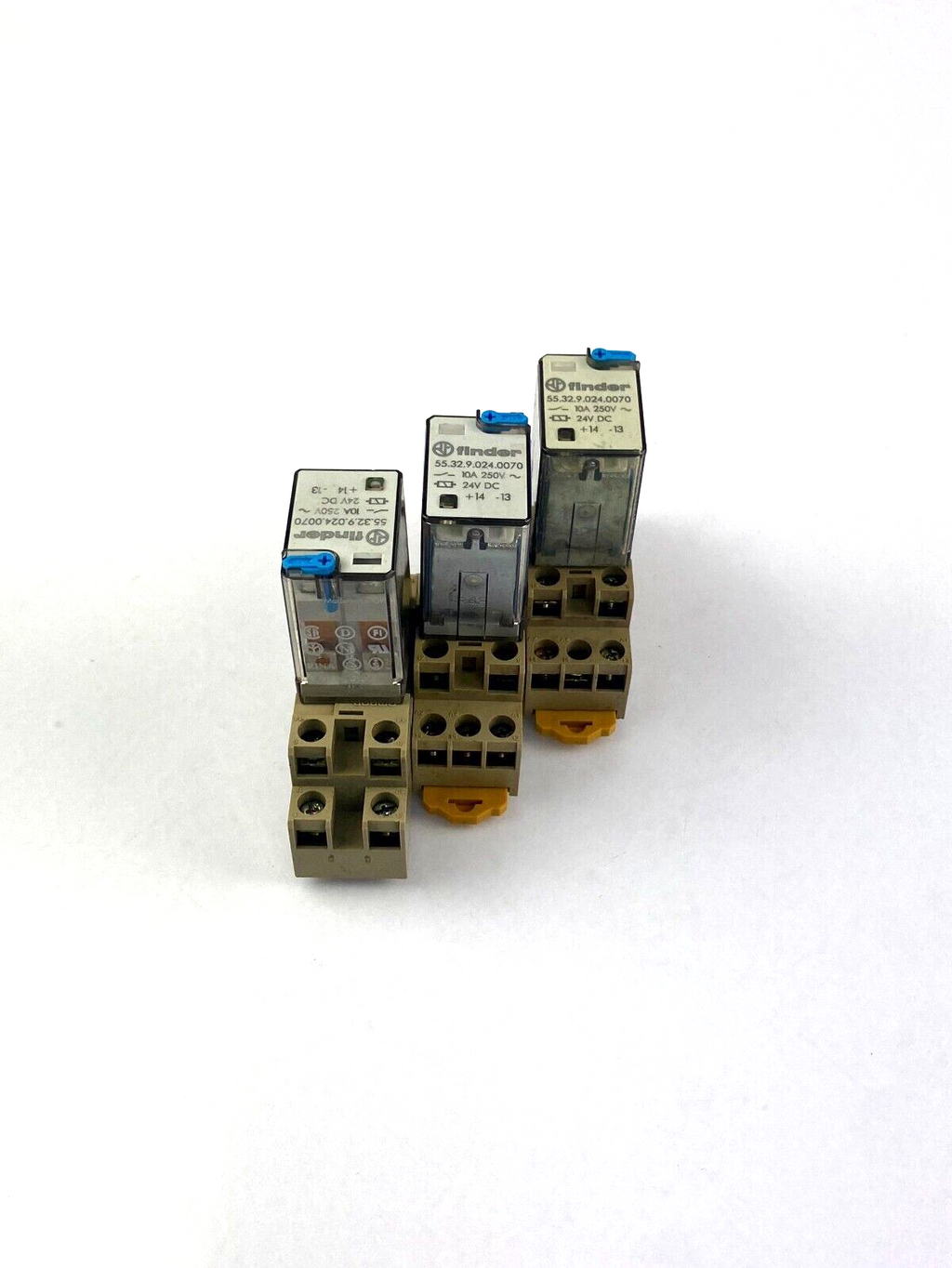 Finder 55.32.9.024.0070 10A 250V~ 24VDC 7A 250VAC ** 3 Stück **