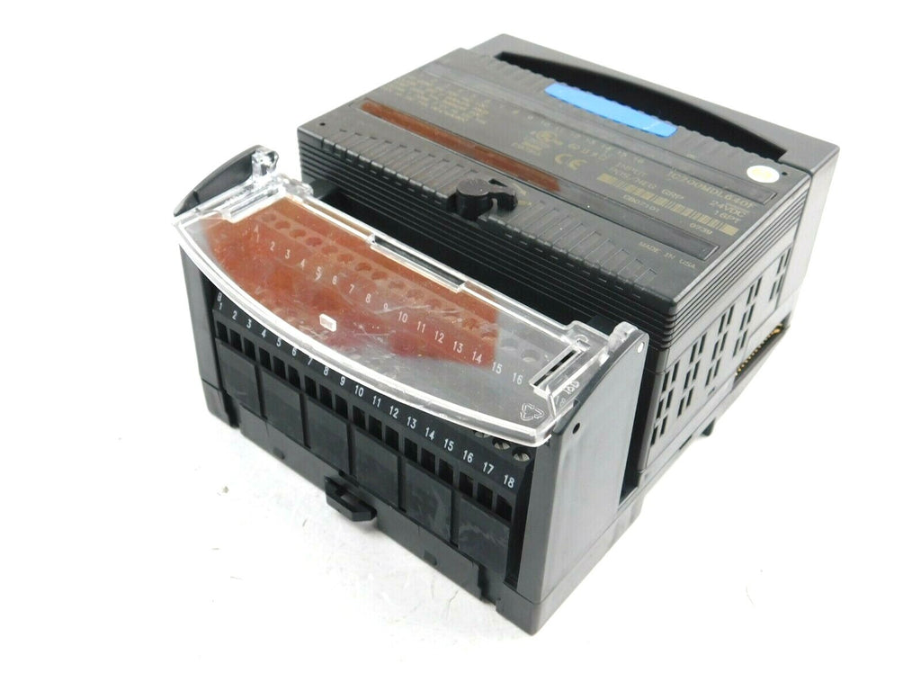 GE Fanuc IC200MDL640F  Input 24 VDC + IC200CHS002K 