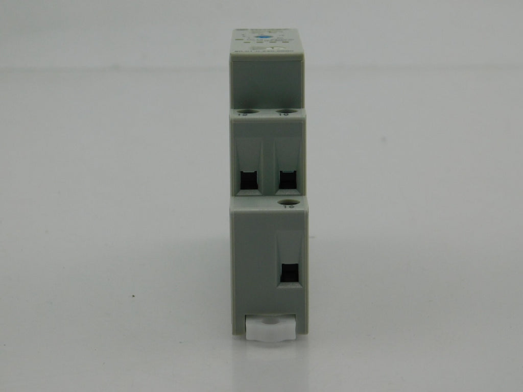 Finder Zeit Relais 80.010.240.0000 16A-250V 12...240V AC-DC