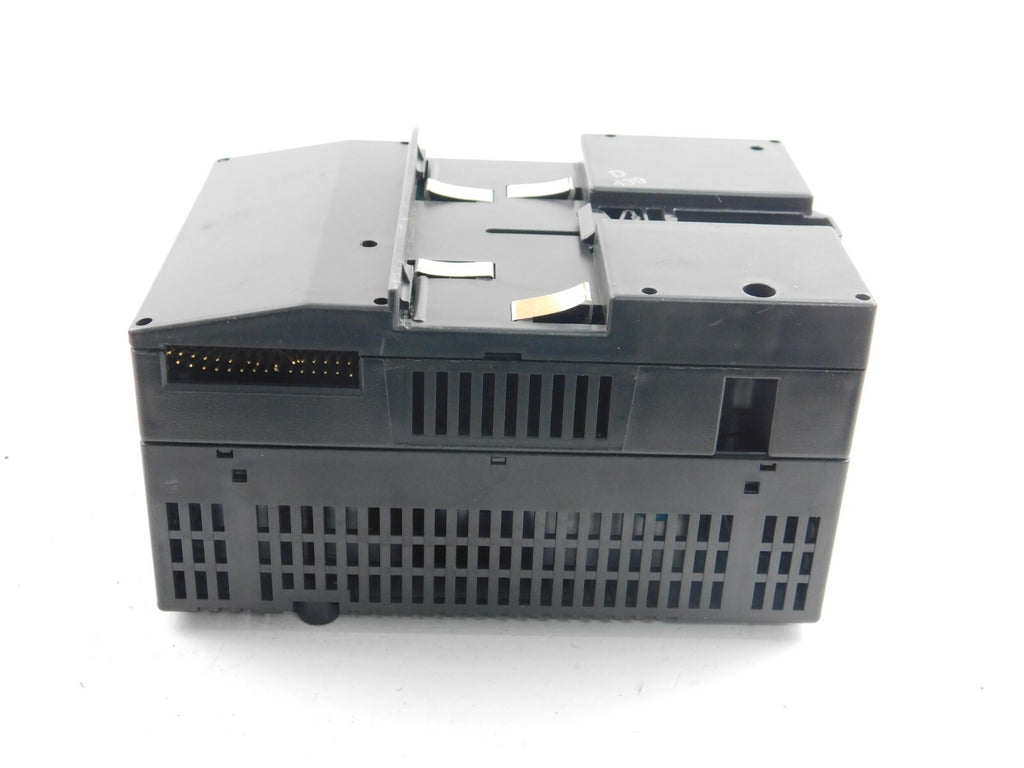 GE Fanuc Versamax IC200PWR002D  + GBI001 Genius 