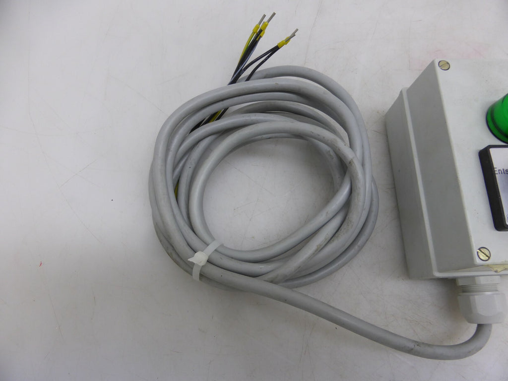 Bediengerät Bedienpult mit Allen Bradley Schalter 194L-E12 "Spannen, Entsp.,.."