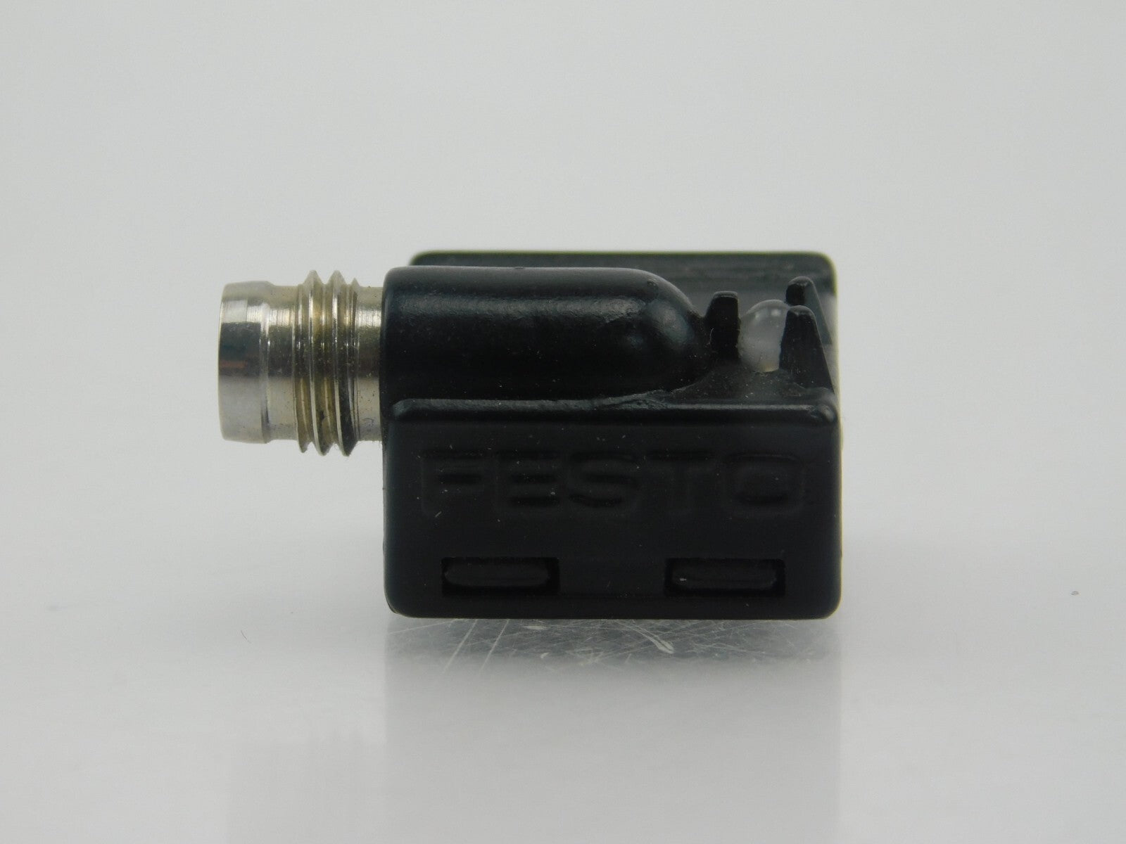 Festo SME-3-SL-LED-24 B 150 853 V 24 M513 0,5A