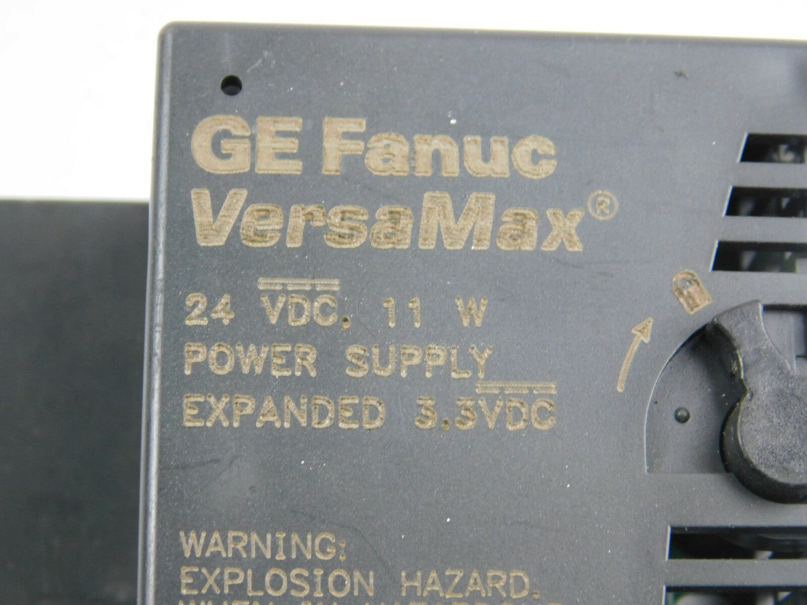 GE Fanuc Versamax IC200PWR002D  + GBI001 Genius 