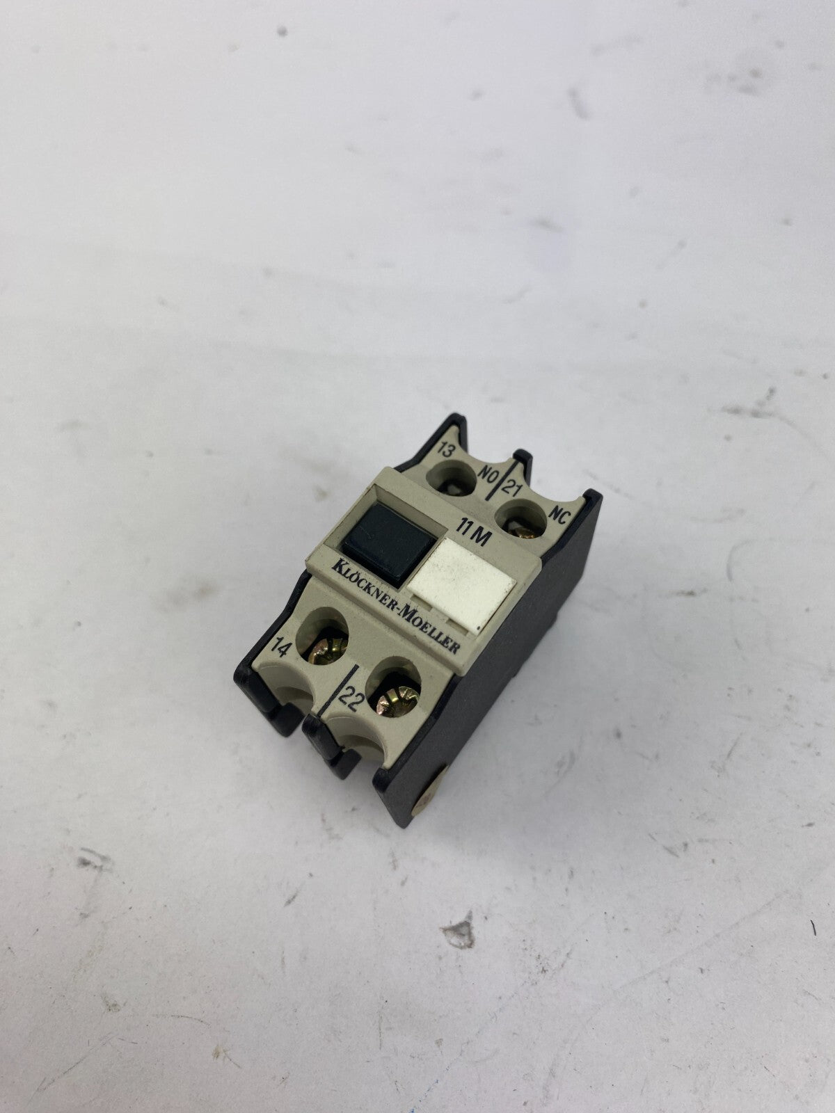 POSTEN..MOELLER DILM9-10 230V50Hz+EATON DIL M15-10 24VDC+MOELLER 11DILM