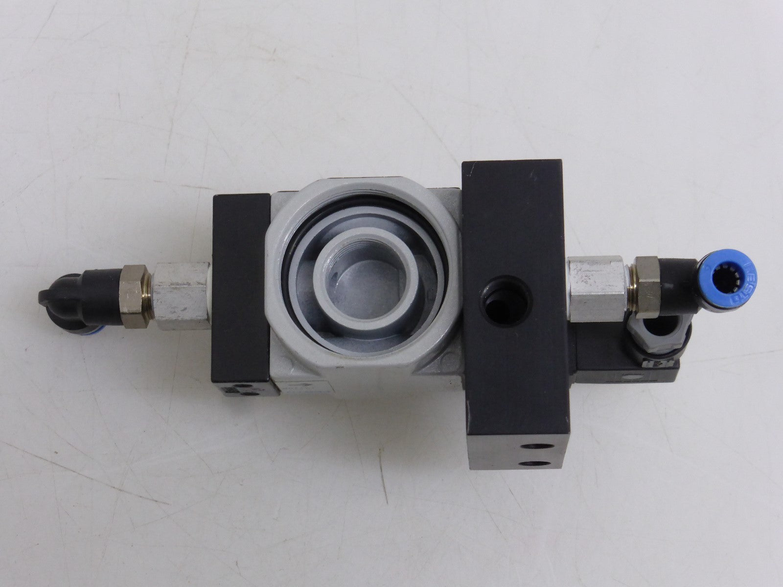 chiron SA-201053/U943 192148 H6 806 004 00 00 FESTO MEH-3-0,9